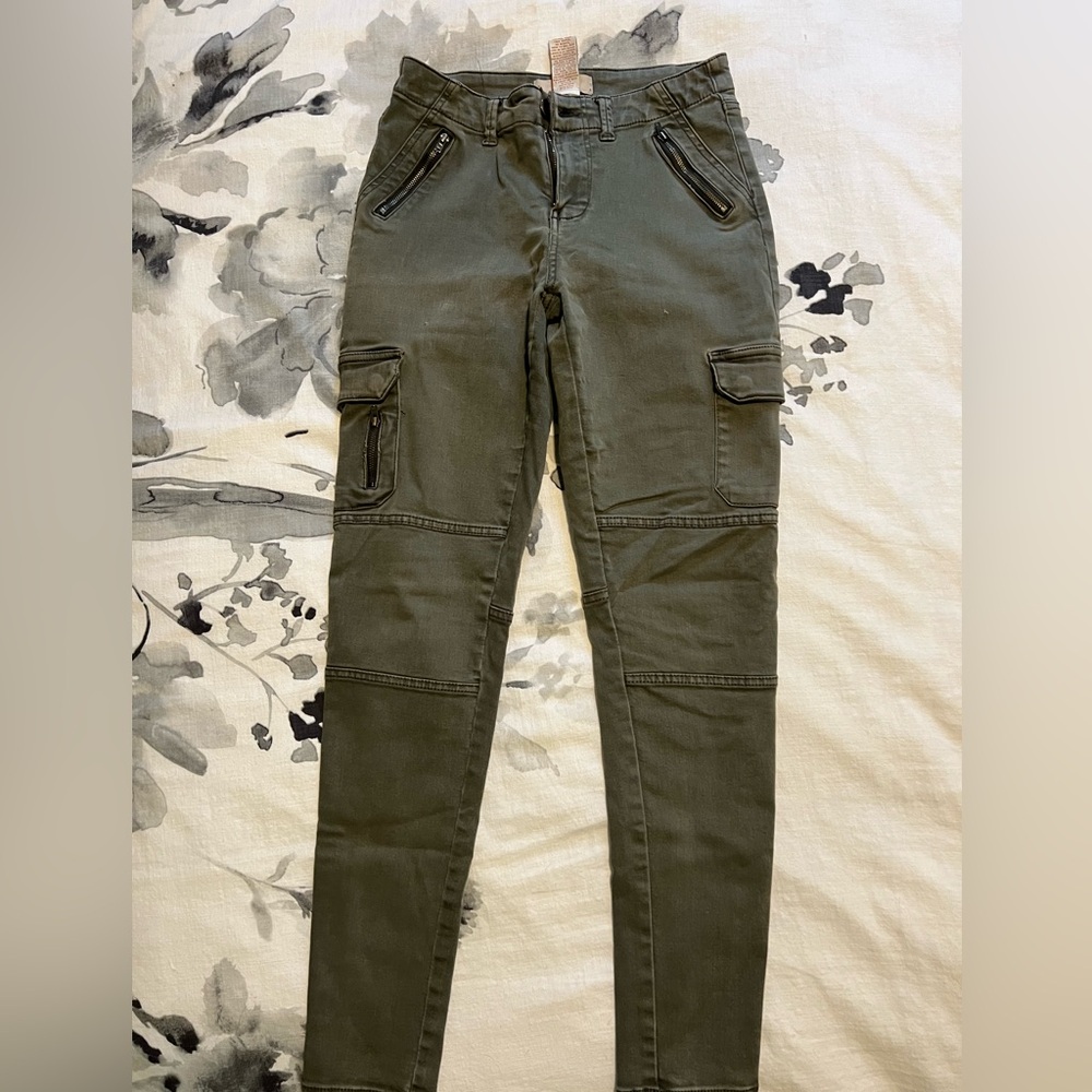 LiquidX army green cargo pants - skinny size 7